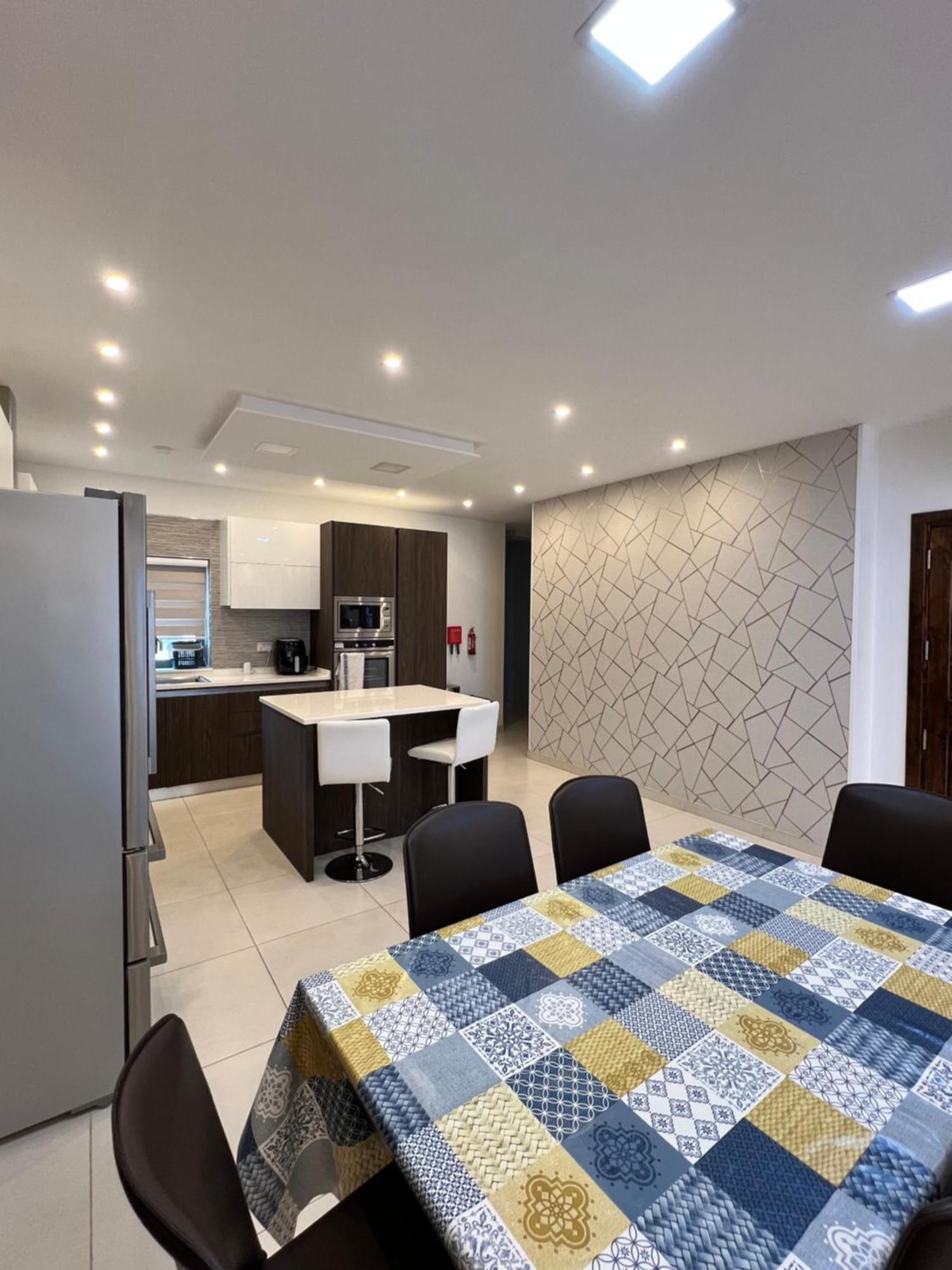 Relax Zabbar Apartment Екстериор снимка