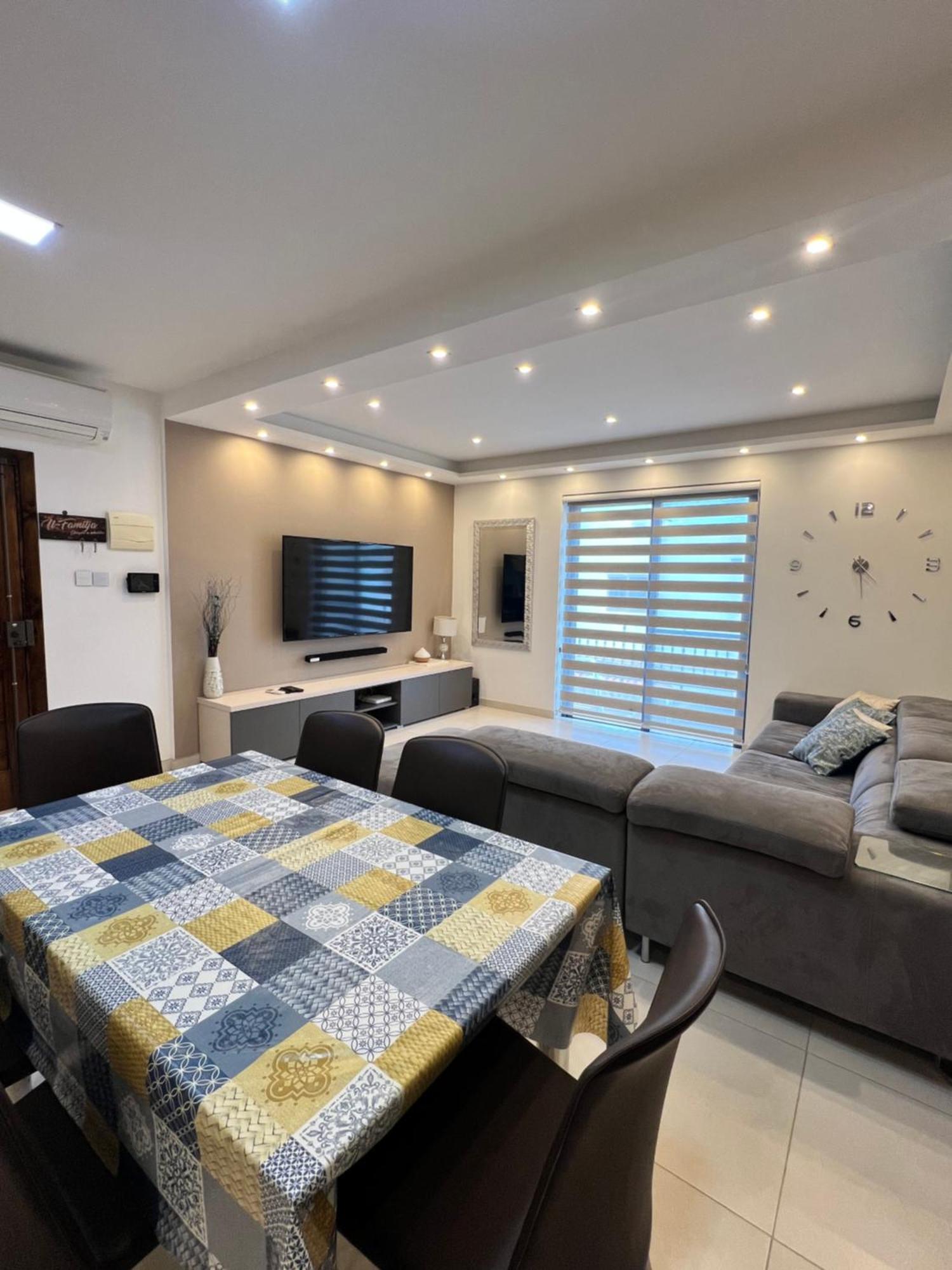 Relax Zabbar Apartment Екстериор снимка